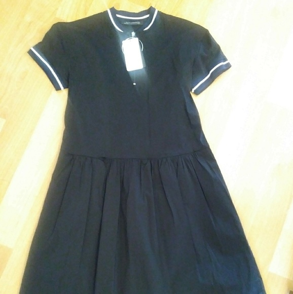 Zara Dresses & Skirts - Zara midi pleated loose dress